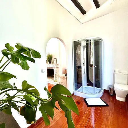 Aya House Hotel La Floresta Pearson Exterior photo