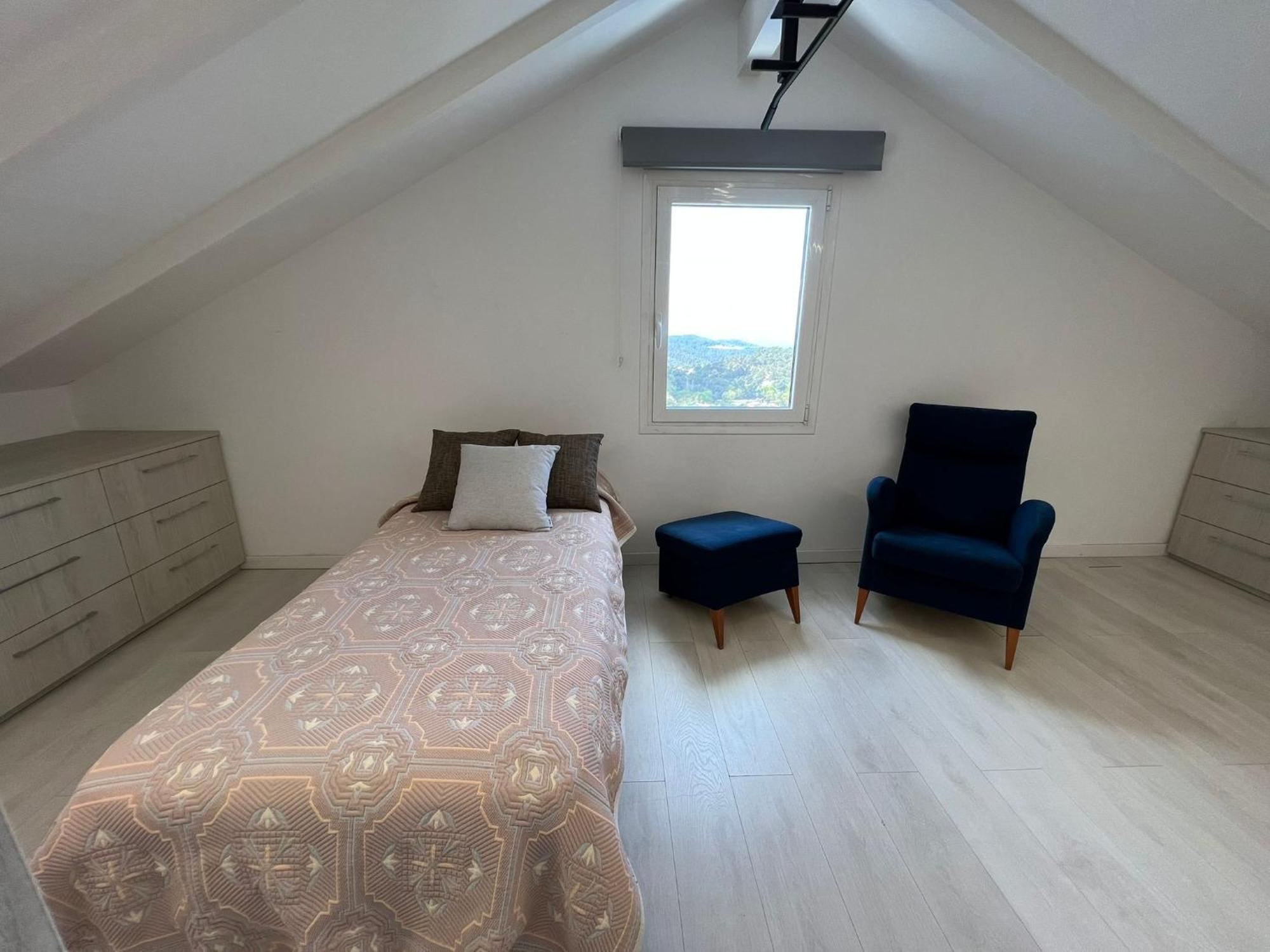 Ośrodek wypoczynkowy Aya House La Floresta Pearson