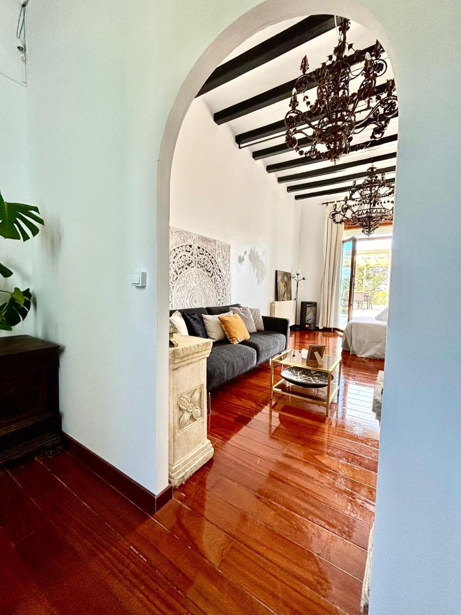 Aya House * La Floresta Pearson